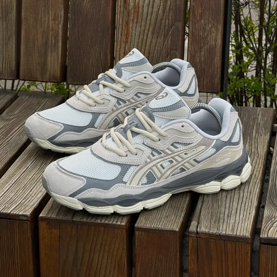 Кросівки Asics Gel NYC (світлі)