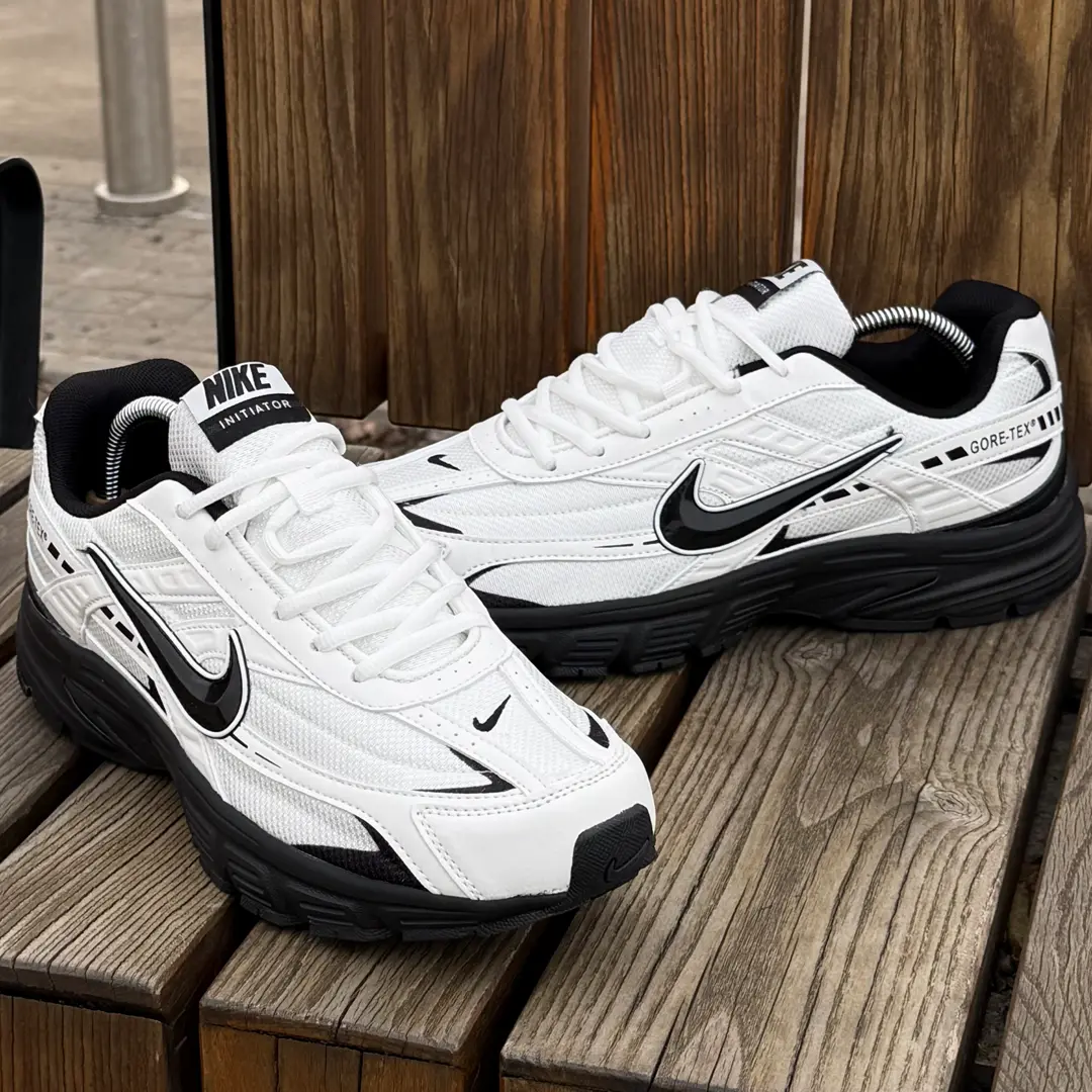 Кросівки Nike Initiator, сітка (black & white)