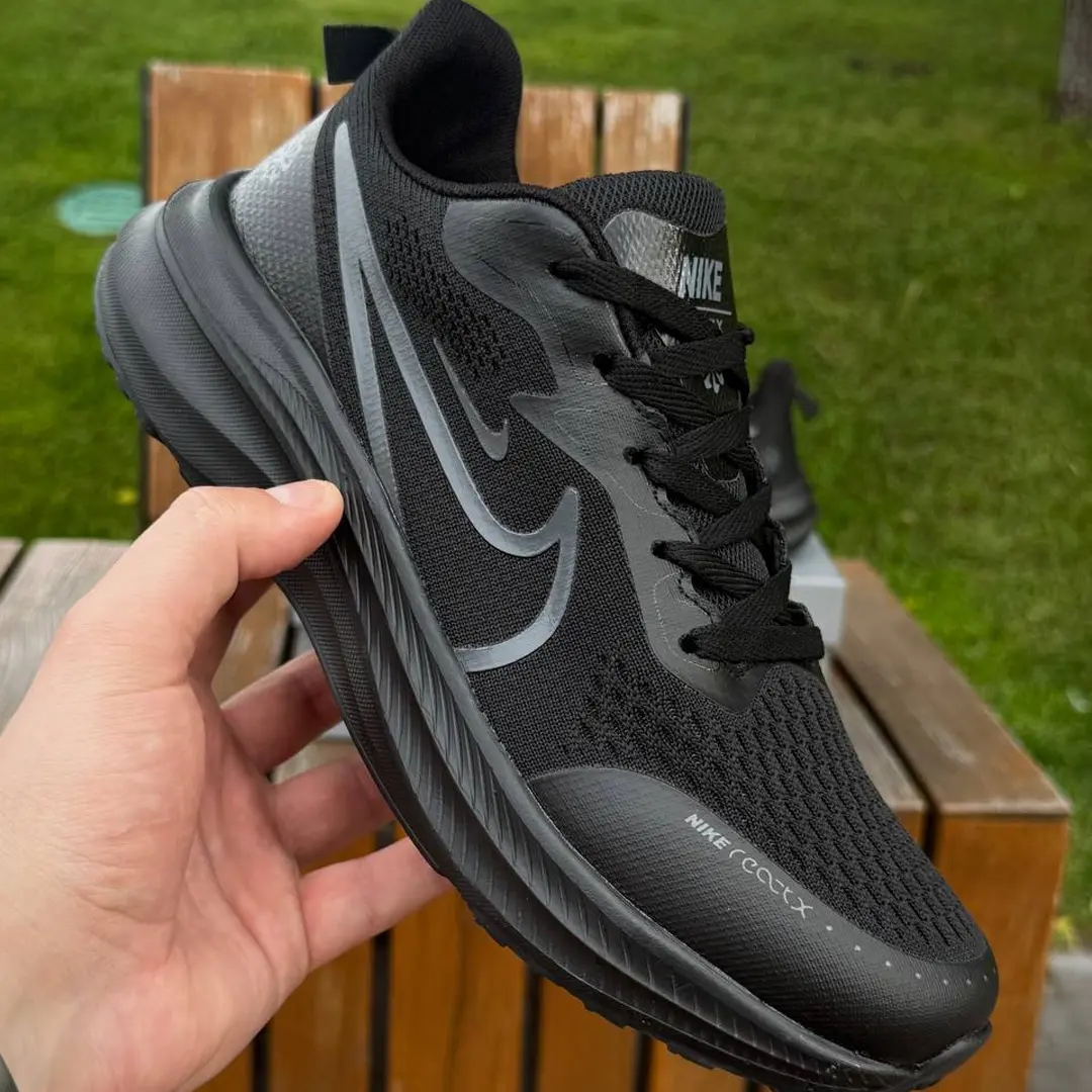 Кросівки літні Nike Vomero React X сітка (black)