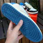 Nike Кросівки Nike Air Jordan x Travis Scott (біло-чорно-сині) Орхідея