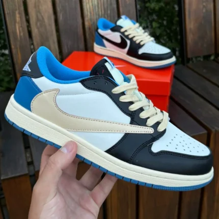 Nike Кросівки Nike Air Jordan x Travis Scott (біло-чорно-сині) Орхідея