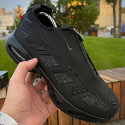 Nike Кросівки Nike Air Max SNDR (чорні) Орхідея
